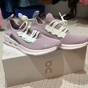 On Cloudeasy Sneakers Size 7
